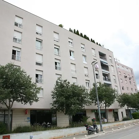 Appartement Dg With Parking Garage Split