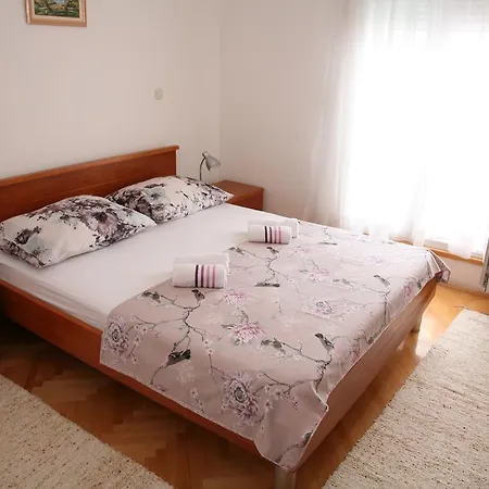 Appartement Dg With Parking Garage *