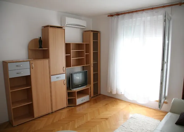 Διαμέρισμα Dg With Parking Garage